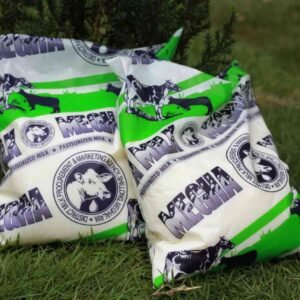 Pasteurized Cow's Milk (1 pouch)